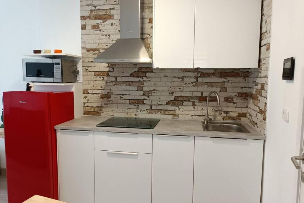 La Casita Del Abuelo Javi Apartment Камбадос Екстериор снимка