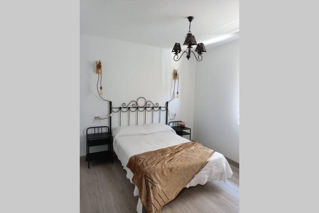 La Casita Del Abuelo Javi Apartment Камбадос Екстериор снимка